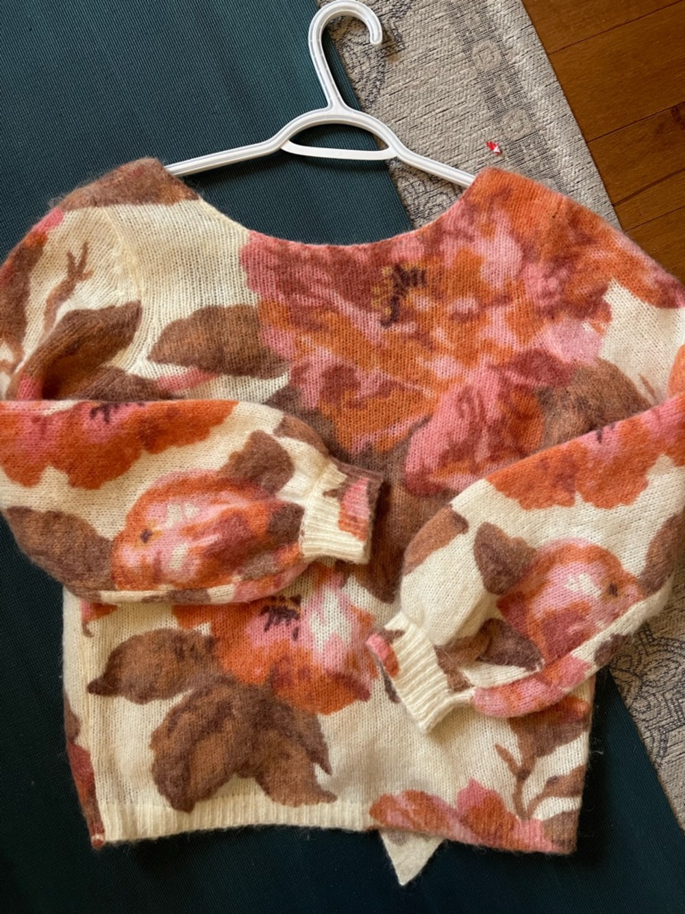 Sezane Floral Tie-back mohair Sweater, S - Picture 4 of 4